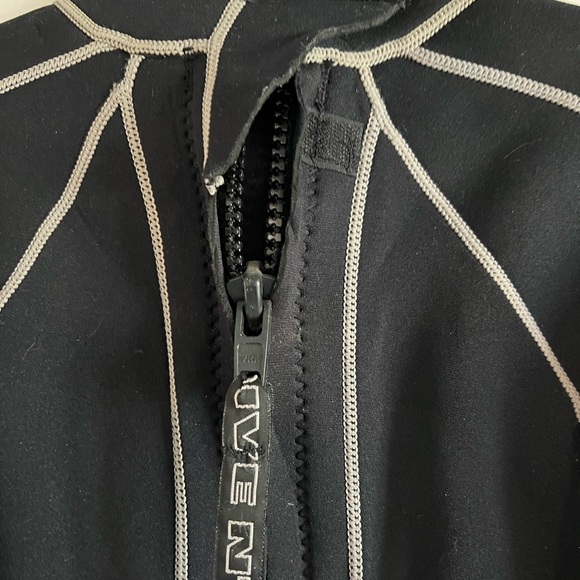 Dive ‘N Surf Partial Wetsuit. Size M. - Picture 6 of 10